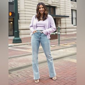 EXPRESS NWT HIGH WAISTED LIGHT WASH SUPERSOFT FLARE JEAN 8L
